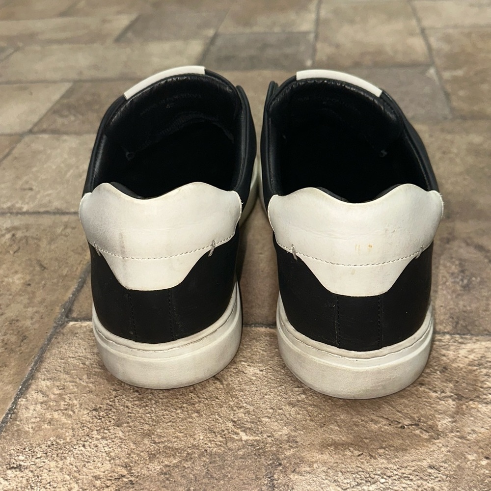 Harrys of London Men's Leather Slip On Low Top Sneakers White Sole EU 42 - Picture 5 of 9